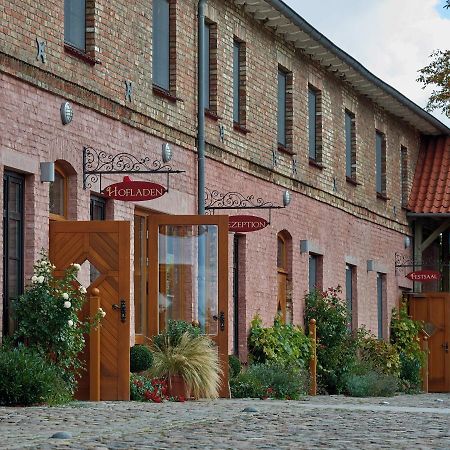 Hotel Und Restaurant Am Peenetal Liepen  المظهر الخارجي الصورة
