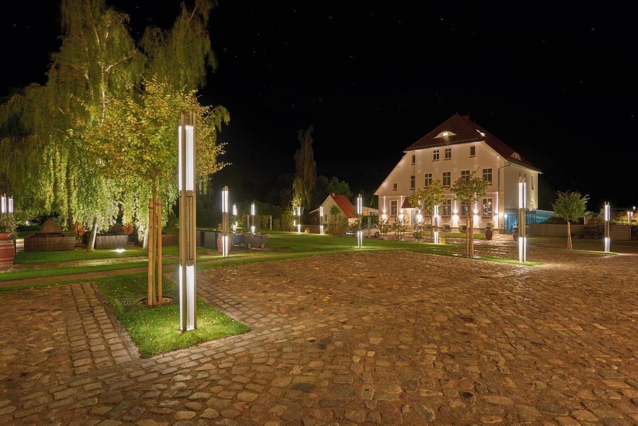 Hotel Und Restaurant Am Peenetal Liepen  المظهر الخارجي الصورة